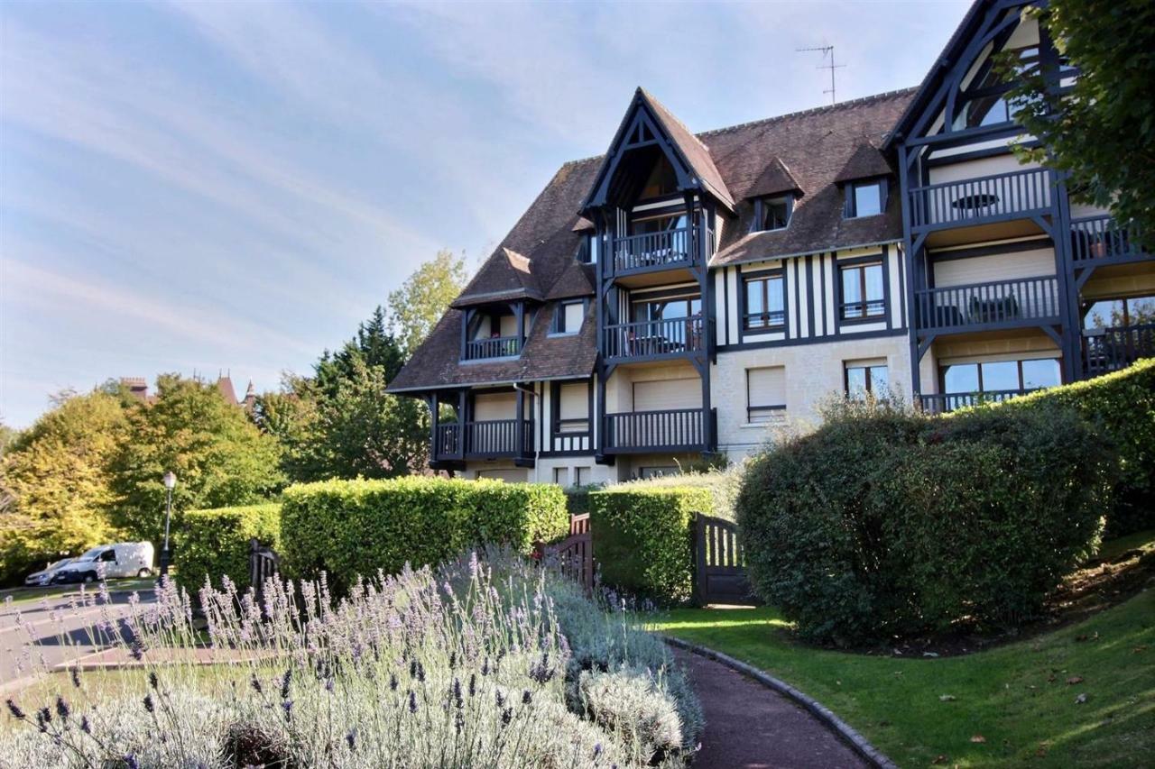Deauville Paradise Bagian luar foto